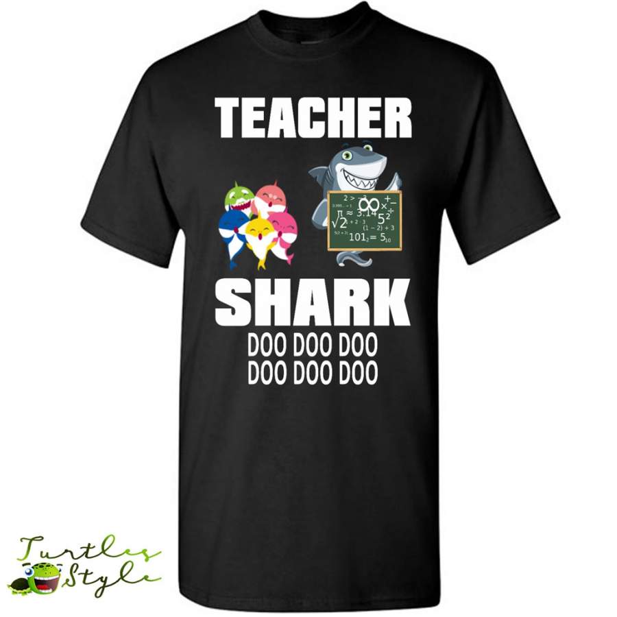 Teacher Shark Doo Doo Doo – Gildan Short Sleeve Shirt