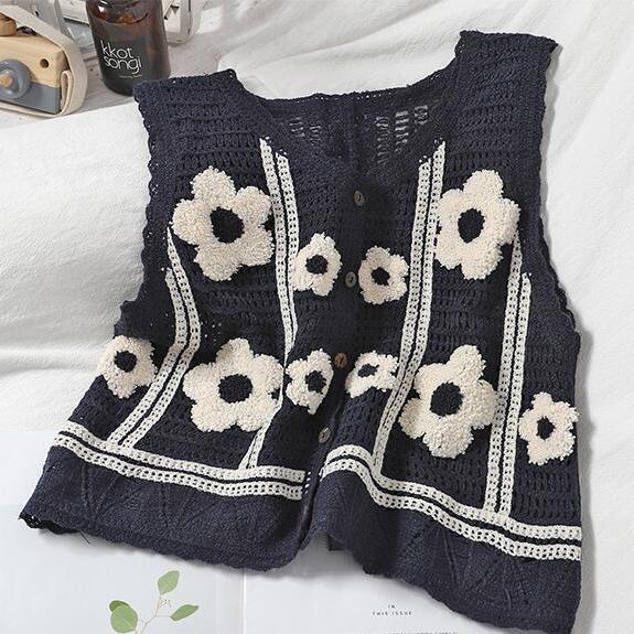 Women Sweater Vests Floral Hollow Out Knitted V-neck Sweet Elegant Single Breasted Vintage Hot Crop Tops Temperament Gentle Cozy alx