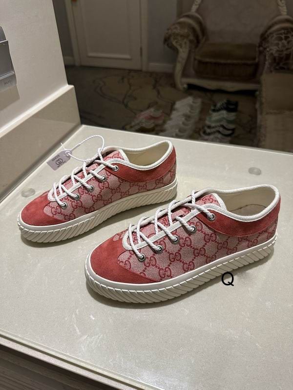 Gucci GG Shoes Sneakers – Red GG Canvas SNK756984188