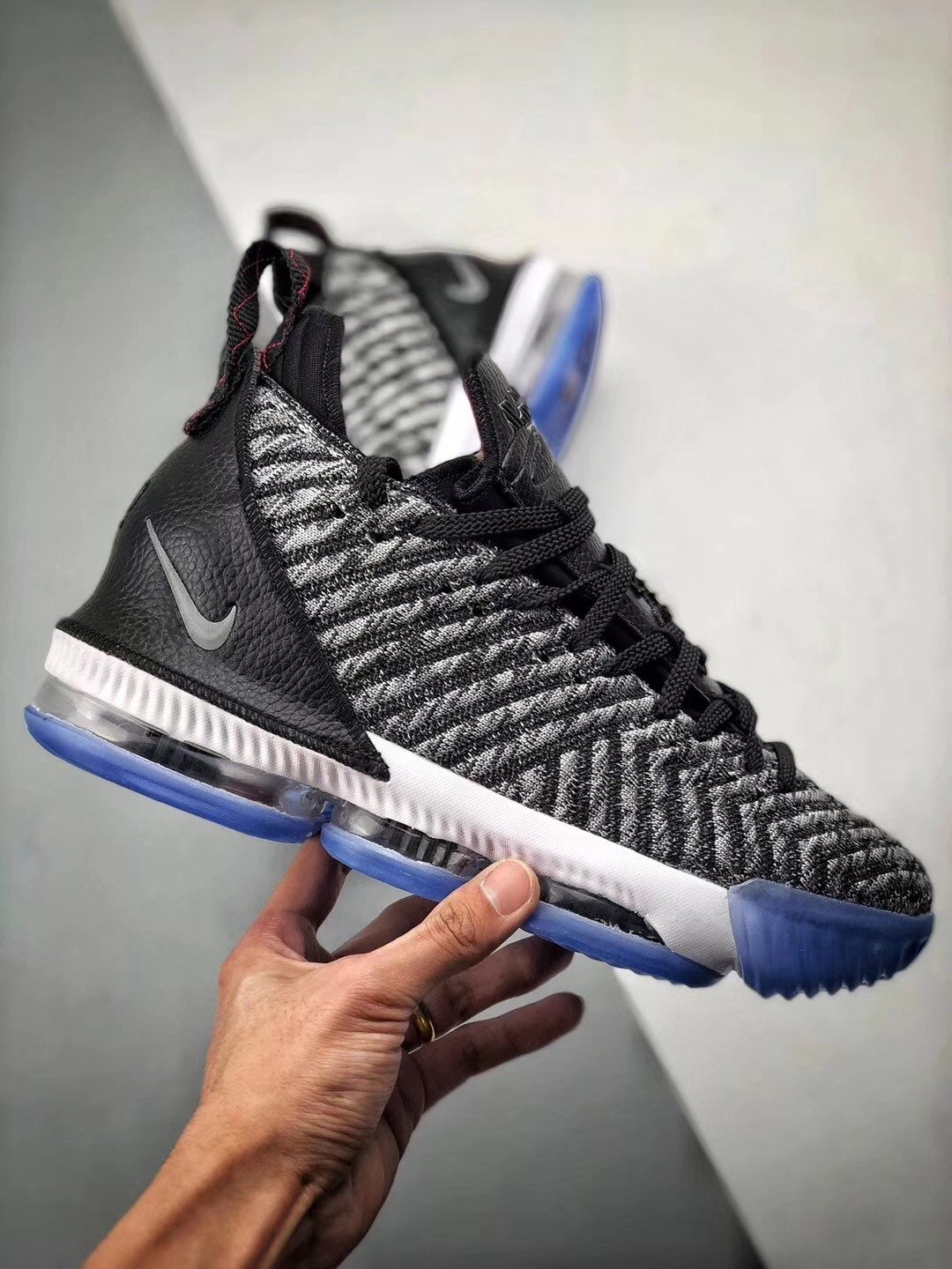 Nike LeBron 16 Oreo BlackMetallic Silver-White 5338469