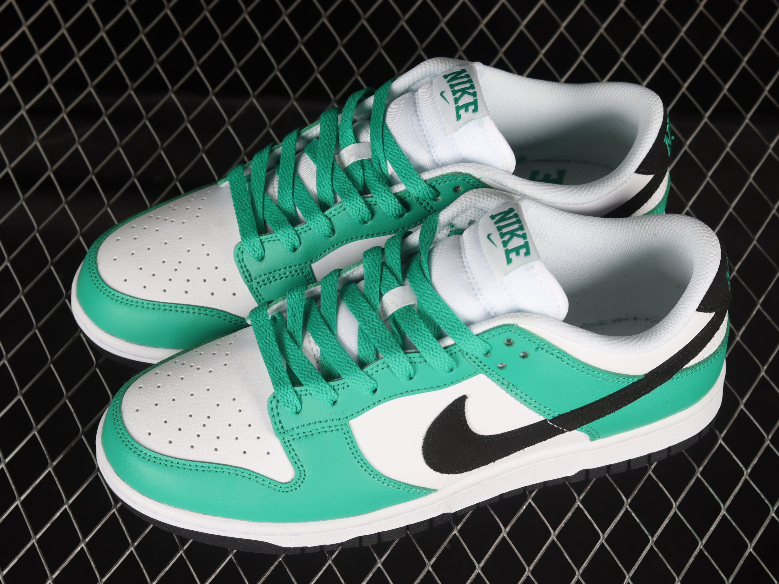 Nike SB Dunk Low Lottery Green Heineken Shoes Sneakers SNK185936675