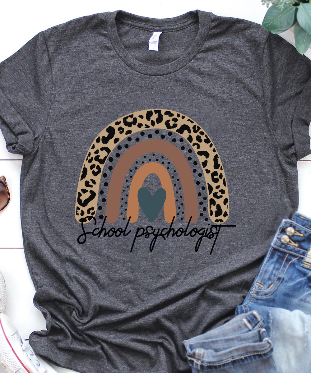 School Psychologist Leopard Rainbow Psychology Personalizable – Standard T-Shirt