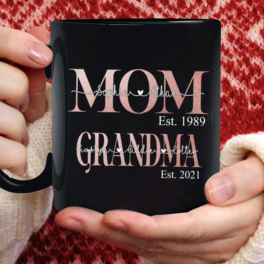 Personalized Mom Grandma With Grandkids Mug