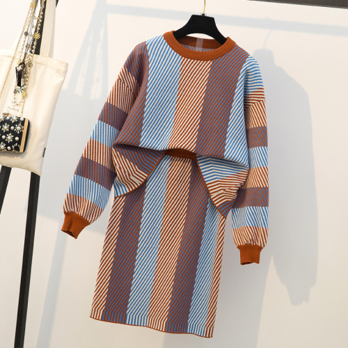 Women’s new striped autumn and winter large size women’s fat sister loose fashion was thin knit sweater + skirt two-piece suit alx