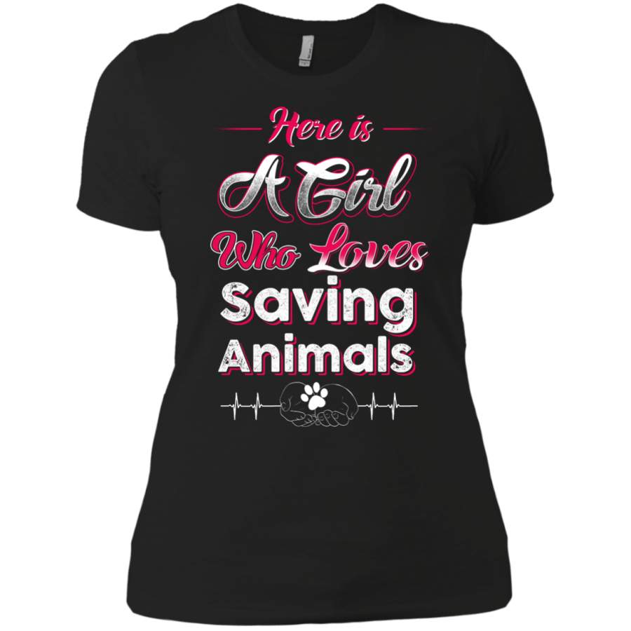 Who love saving animal Vet Tech girl T-Shirt