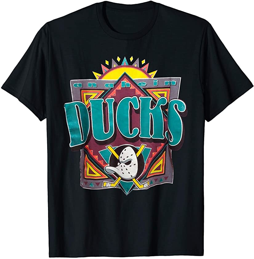 Vintage Ducks Animals Funny Sports Essential Gifts For Fans T-Shirt