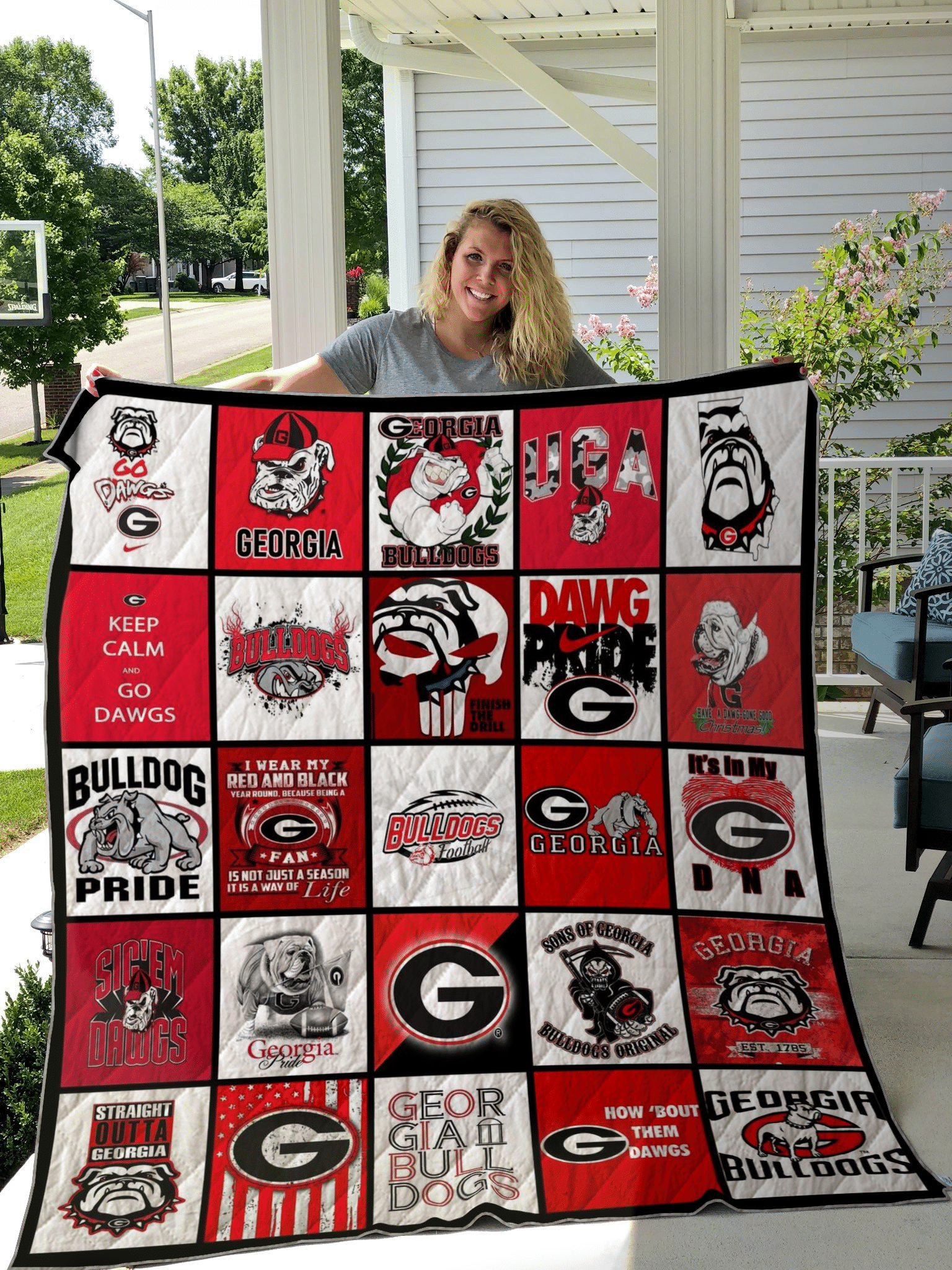 Georgia Bulldogs quilt blanket