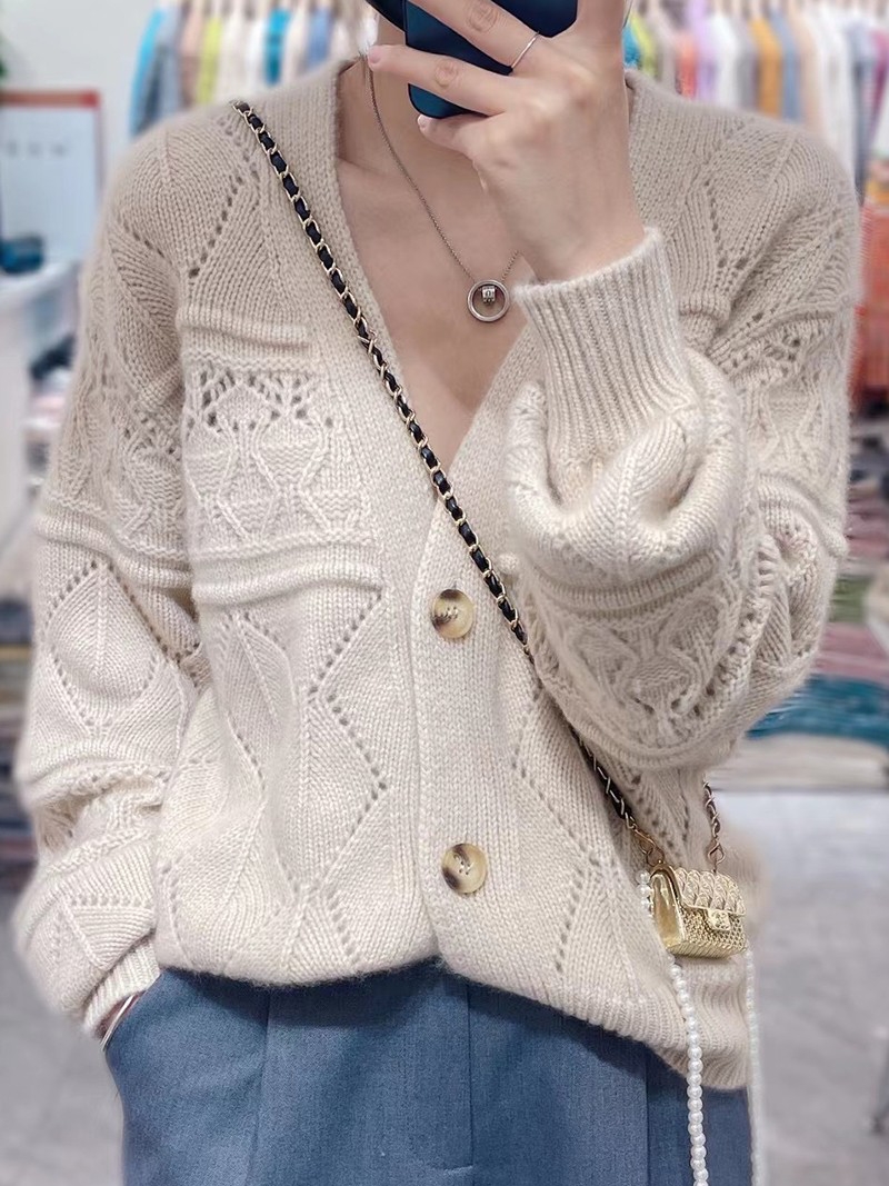 Autumn And Winter New 100% Cashmere Hollow Cardigan Women’s V-Neck Diamond Loose Long Sleeve Coat alx