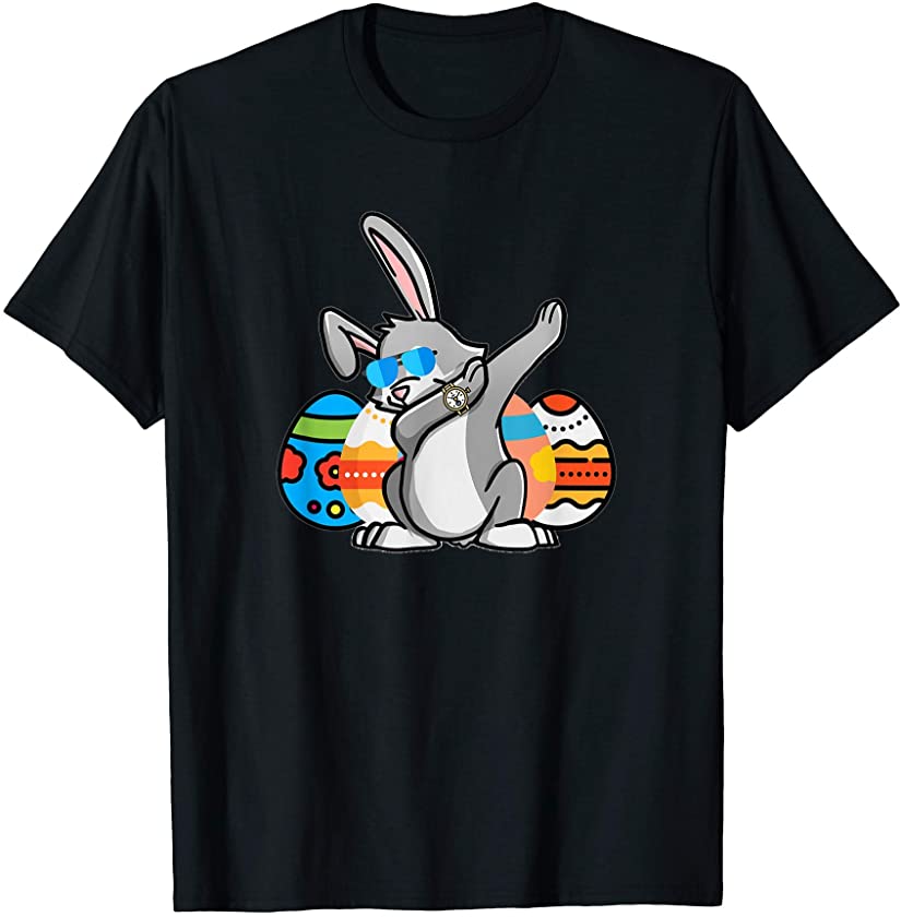 Dabbling rabbit happy easter day eggs T-Shirt