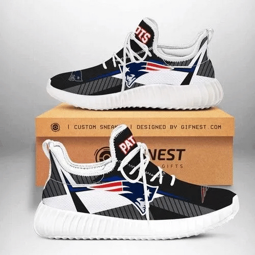 New England Patriots Personalized Shoes Custom Yeezy Sneakers For Fan