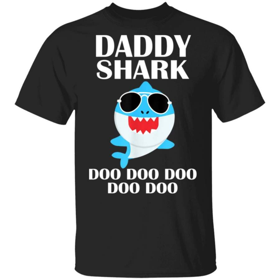 Daddy Shark Doo Doo Doo Funny Daddy Valentines Day T-Shirt