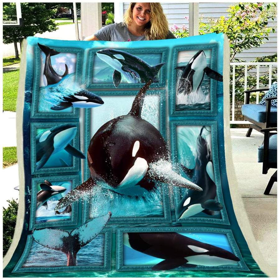 Cute Orca Blanket Giving Ocean Lovers