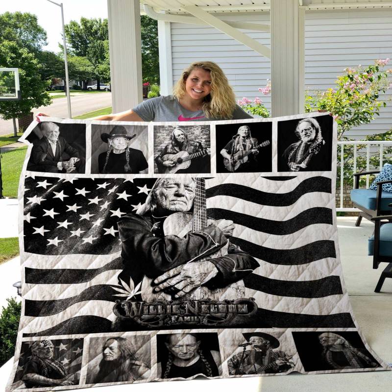 Willie Nelson Quilt Blanket Black and White