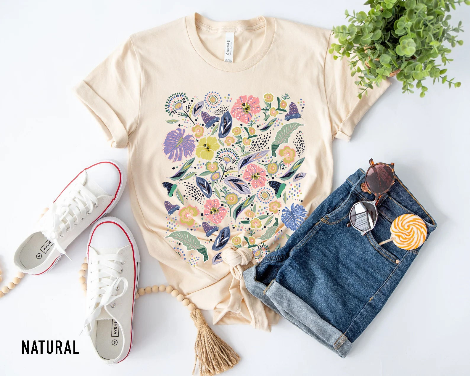 Flower T-Shirt, Wildflower Shirt, Floral Shirt, Botanical Shirt, Vintage T-shirt, Vintage Botanical, Vintage Flower Shirt, Floral Shirt