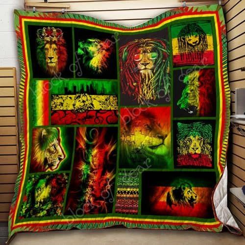 Rasta Lion  Lion Animal In Red Green And Yellow  Quilt Blanket