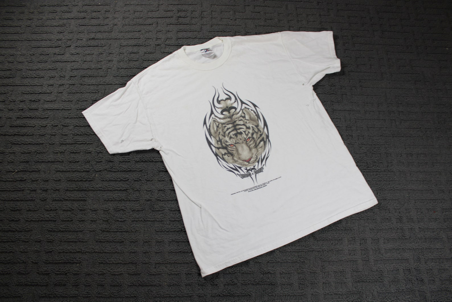 Vintage Tiger T90S Animal Graphic Promo T Shirt