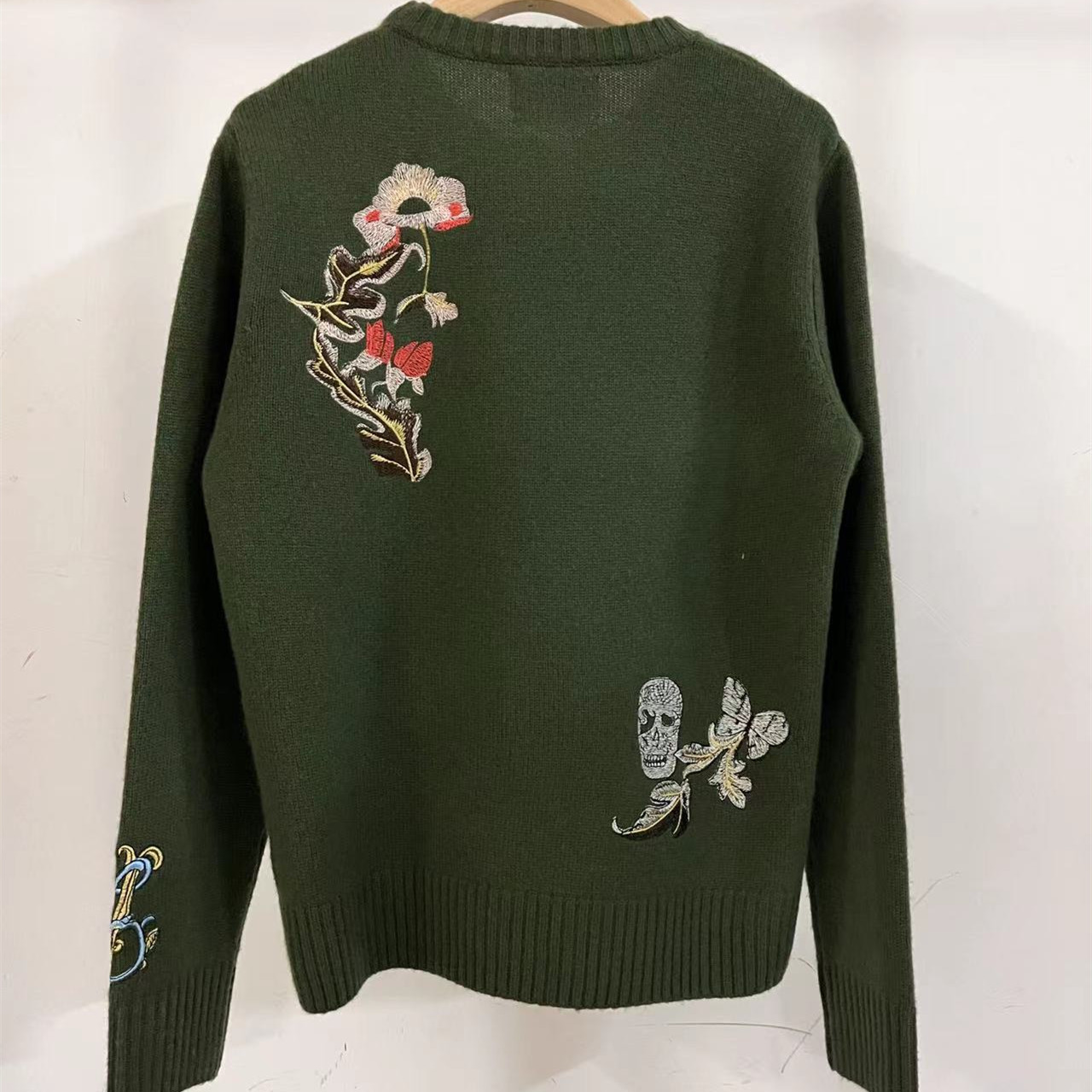 100% Cashmere Women Skull Floral Embroidery Sweater Letter Printed Knit Pullover 2022 Autumn Long Sleeve O-Neck Jumper alx