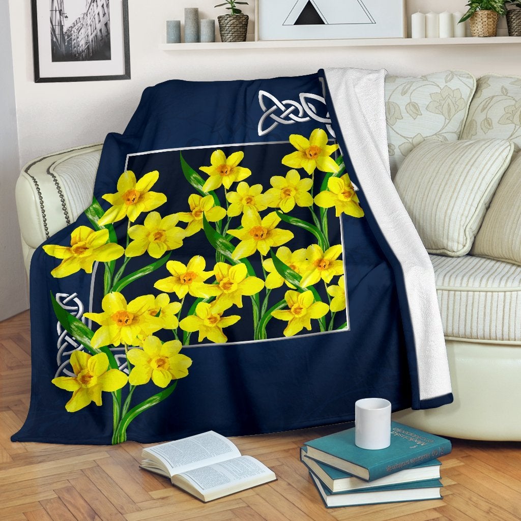 Wales The Daffodil Premium Blanket