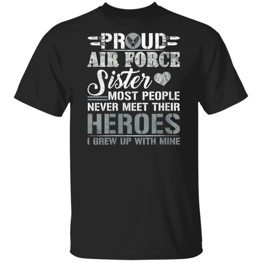 Womens Proud Air Force Sister Gift Pride Military Sister Veteran    T-Shirt