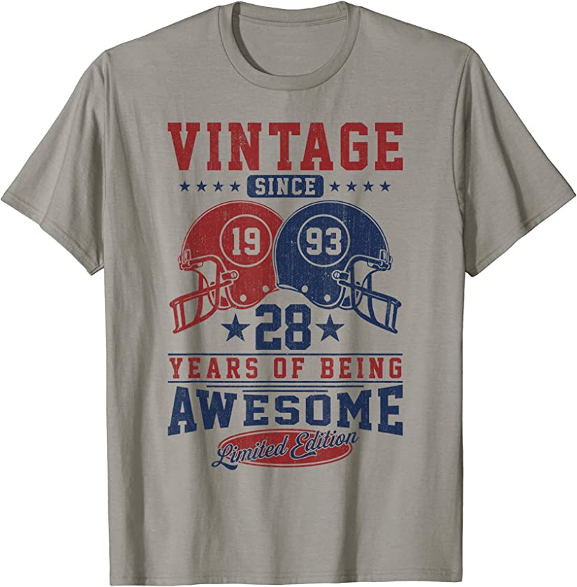 28th Birthday Football Theme Vintage 1993 – 28 Years Old T-Shirt