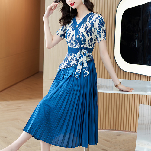 Age-reducing Miyak Pleated Dress Autumn New Plus Size Printed V-neck Stitching Chic and Elegant Woman Dress for Party 2022 alx