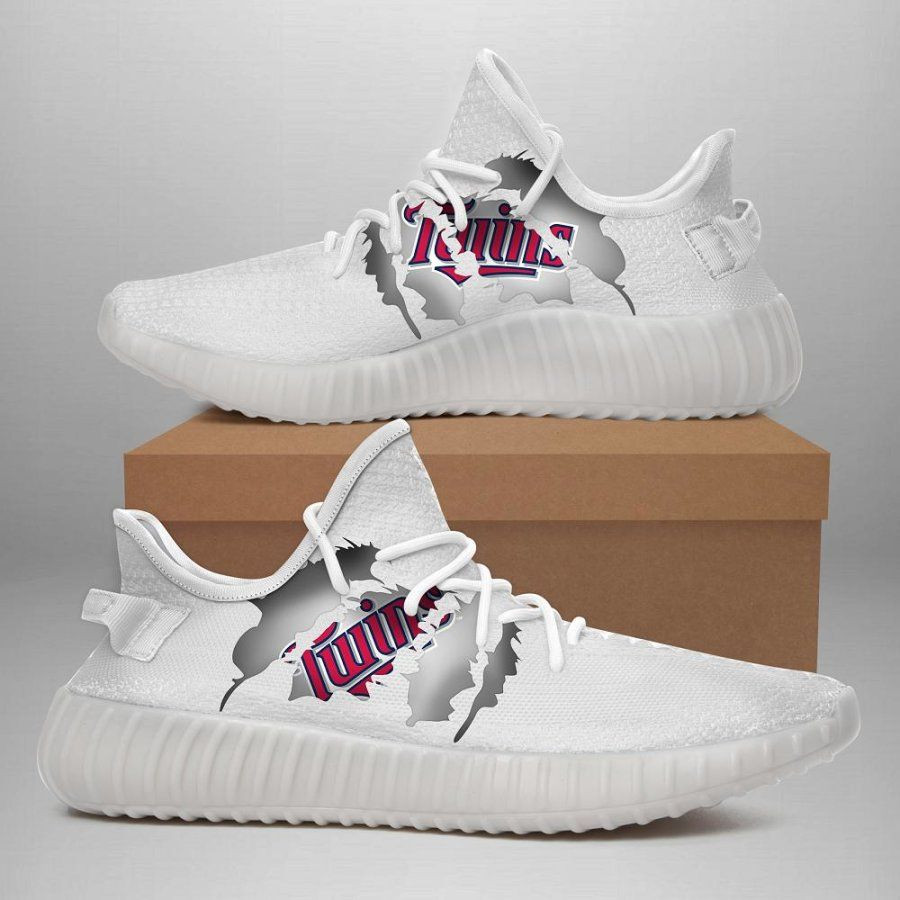 220717 Minnesota Twins Yeezy Shoes