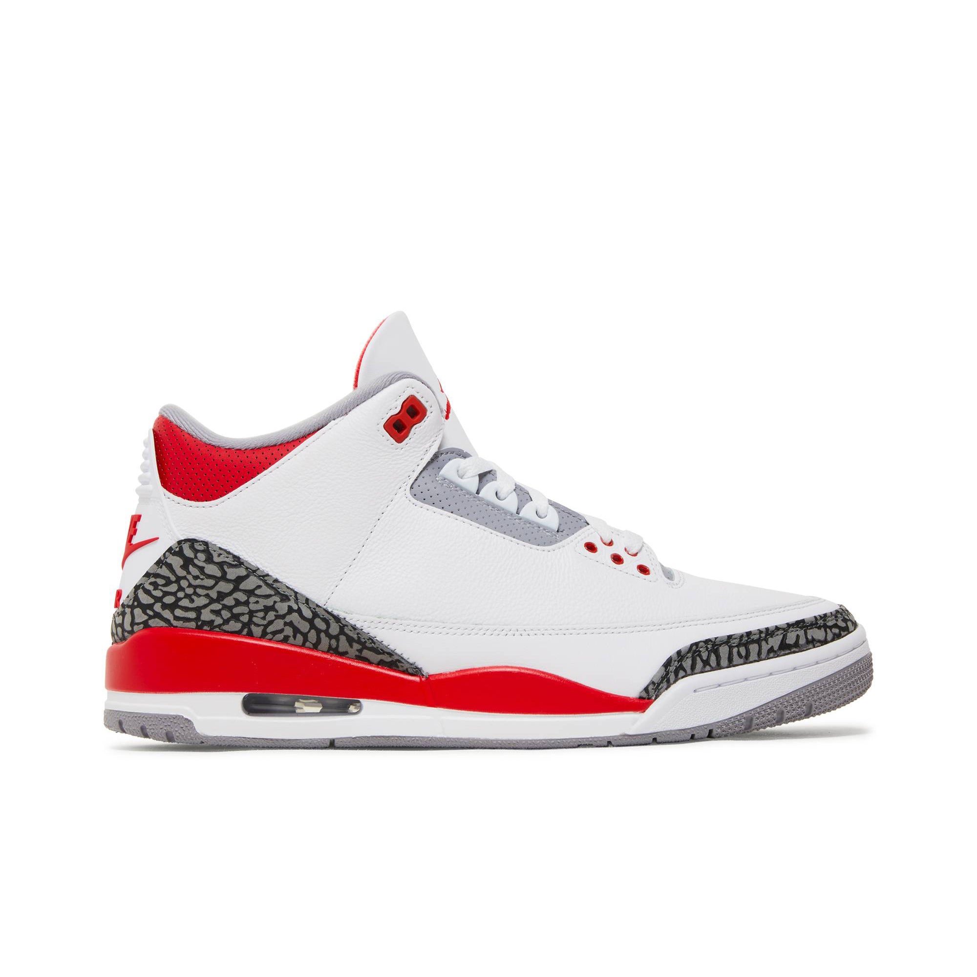 JD 3 Retro ‘Fire Red’ 2022 DN3707-160 SNK795264868