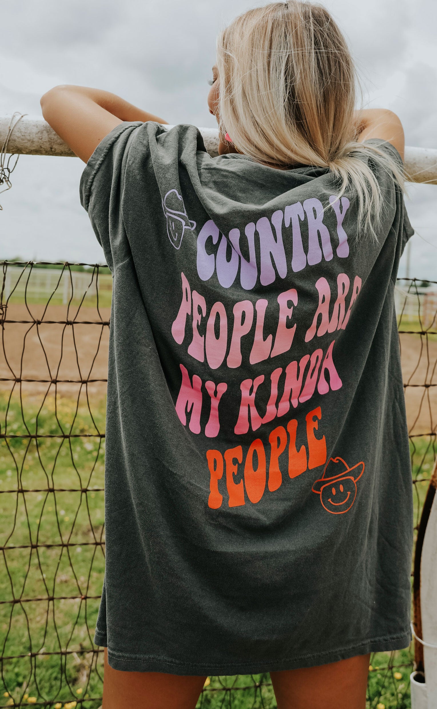 Charlie Southern: Country People T Shirt