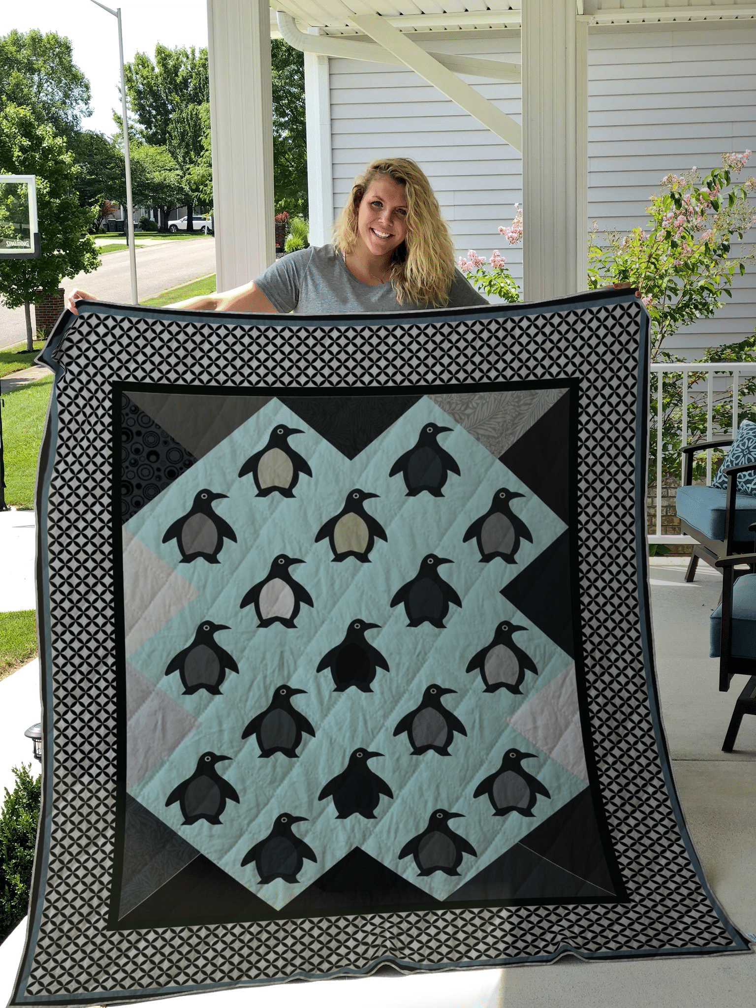 Black Penguins CLH2511014Q Quilt Blanket