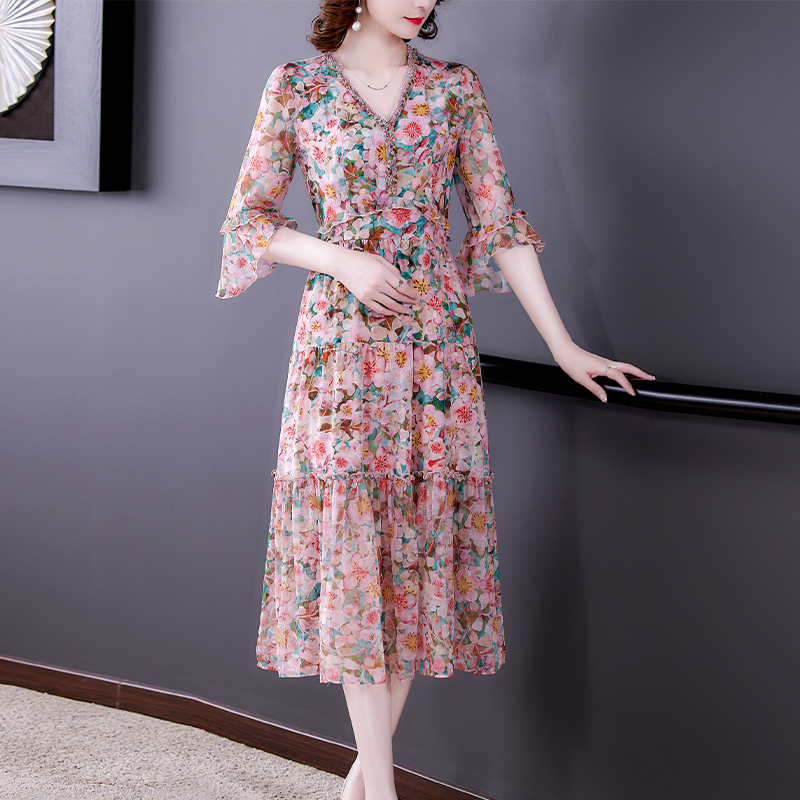 2022 New Pink Floral Chiffon V-Neck Sexy Midi Dress Summer Korean Elegant Bodycon Dress Women Boho Fashion Natural Silk Vestido alx