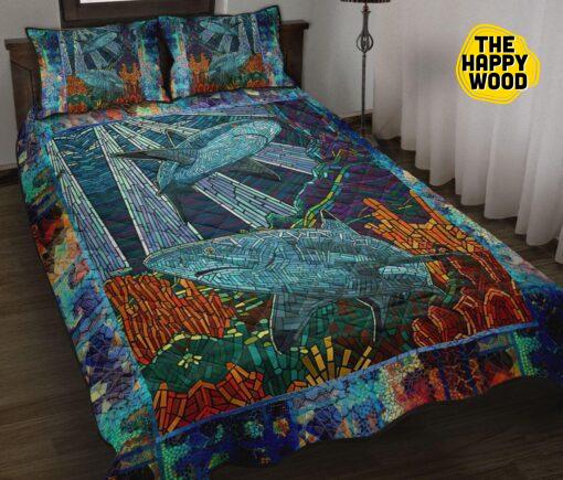 Shark Paper Mosaic Color Style Quilt Bed Set And Pillow Covers