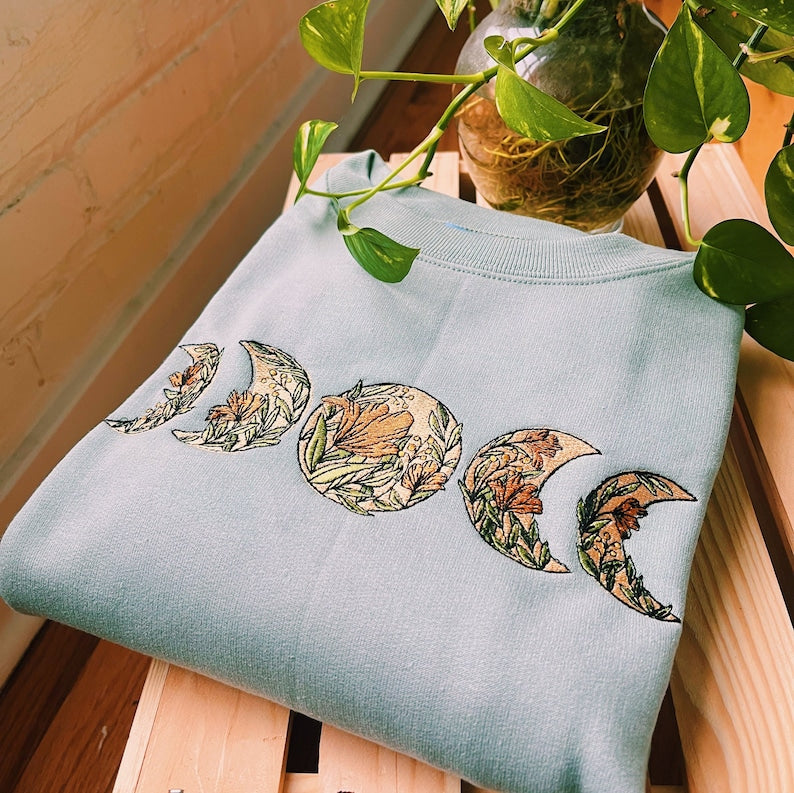 Floral Moon Embroidered Sweatshirt 2D Crewneck Sweatshirt All Over Print Sweatshirt For Women Sweatshirt For Men Sws2930