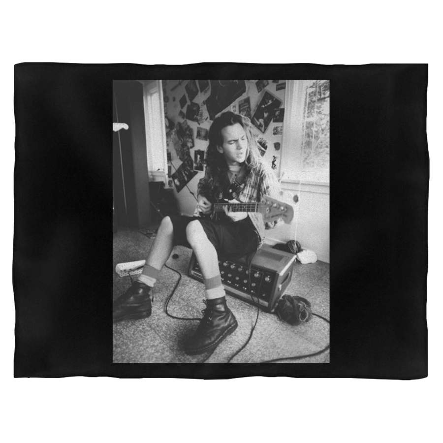 Eddie Vedder American Musician Singer-Songwriter Blanket