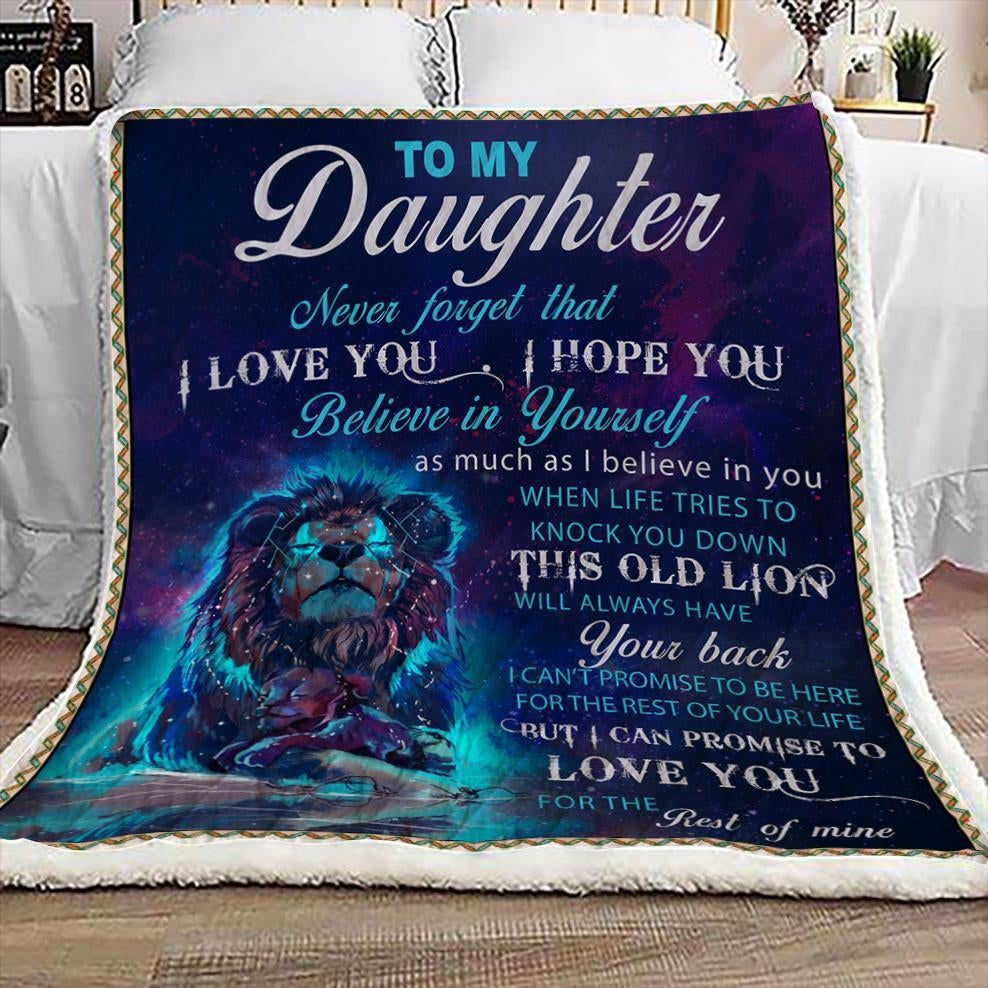 To My Daughter This Old Lion Will Always Have Your Back Cozy Fleece Blanket, Sherpa Blanket