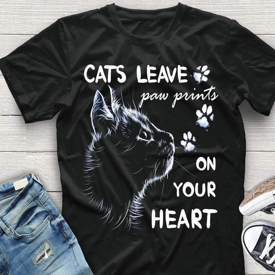 Cats leave paw prints on your heart Funny Cat Shirt, Cat Lover Gift, Cute Cat T-shirt