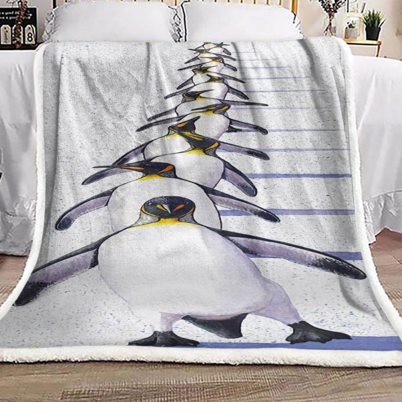 Penguin VD2410180F Sherpa Fleece Blanket