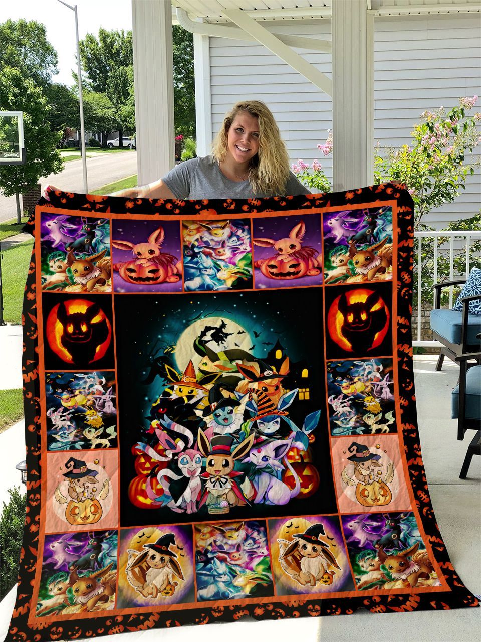 Pokémon Eevee Halloween V1 Quilt Blanket