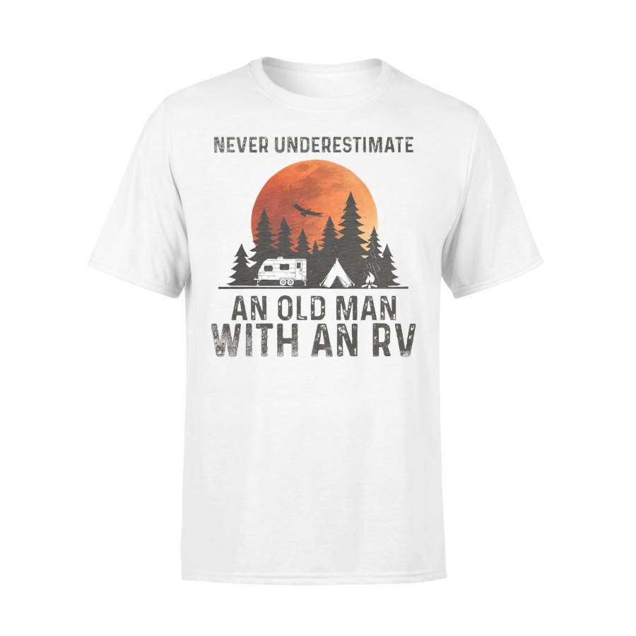 Never Underestimate An Old Man With An Rv Blood Moon T-Shirt