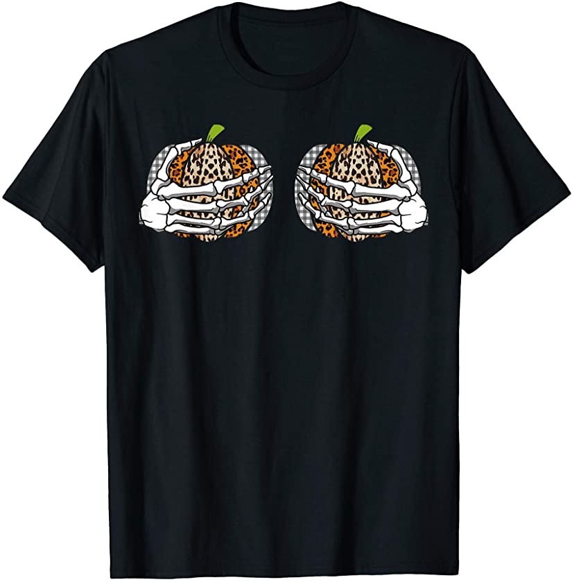 Skeleton Pumpkin Grabbing Boobs Leopard Halloween costume T-Shirt