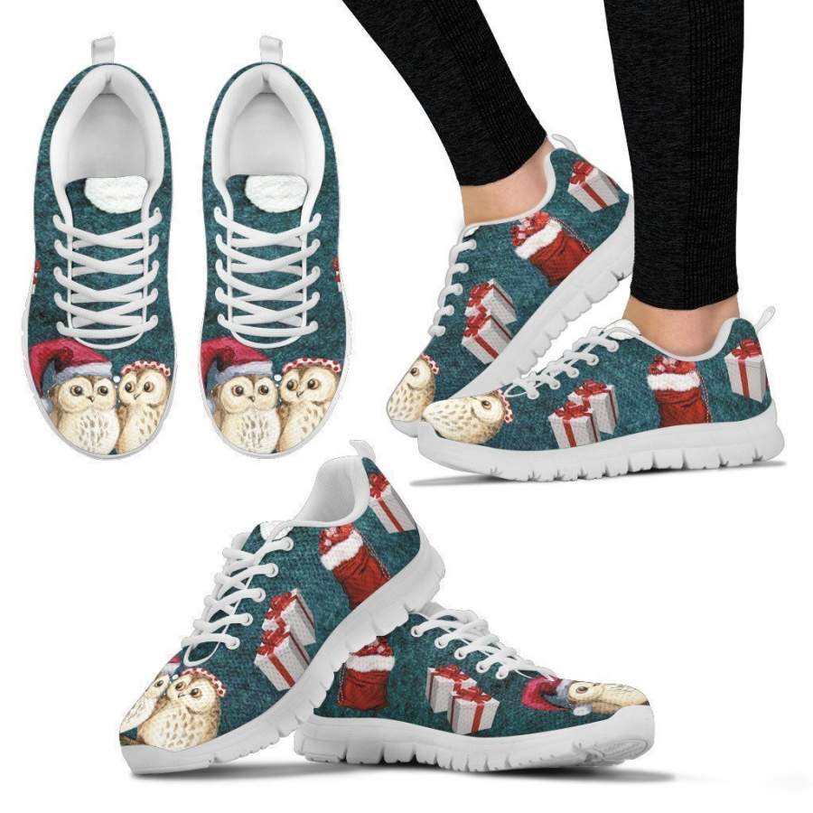 White Christmas Owl Women’s Sneakers