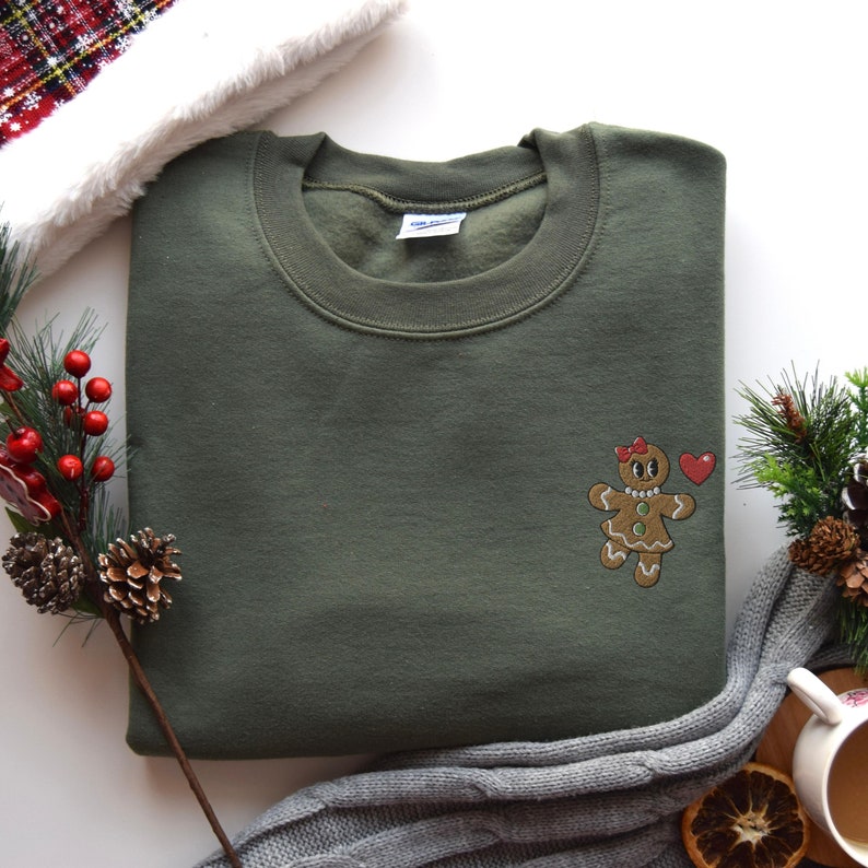 Gingerbread Xmas Embroidered Sweatshirt 2D Crewneck Sweatshirt All Over Print Sweatshirt For Women Sweatshirt For Men Sws5413