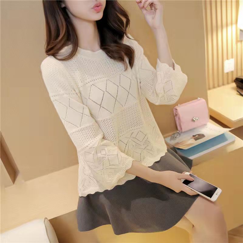 Spring And Summer Korean Version Of The New 7-Point Sleeve Knit Sweater Hollow T-Shirt Women’s Loose Flared Sleeve Short Top alx