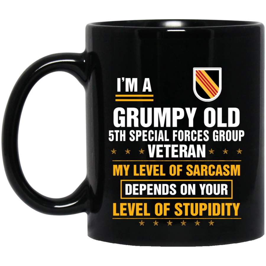 Grumpy Old 5th Special Forces Group Veteran T-Shirt Veterans Day Christmas Gift Mug