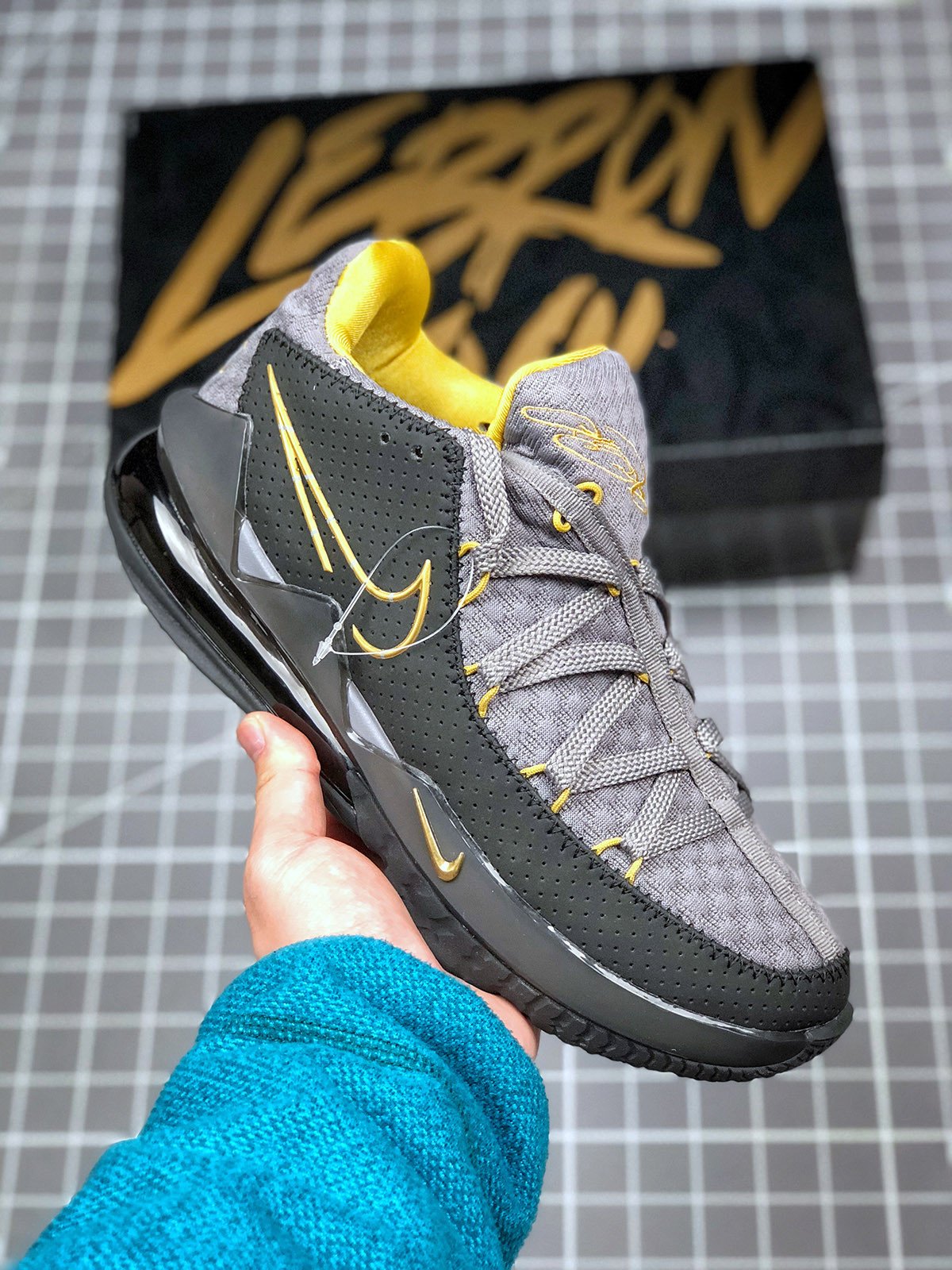 Nike LeBron 17 Low Black Grey Yellow 5338489