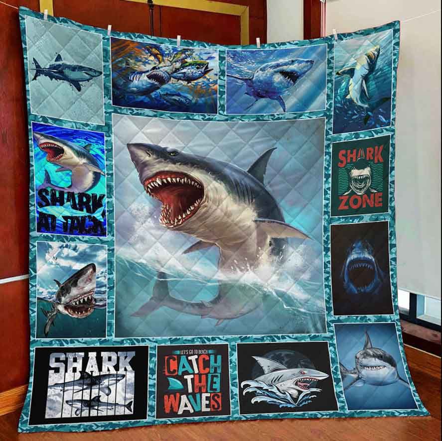 Shark Lover TY1008 – Quilt Blanket unisex womens & mens, couples matching, friends, funny family christmas holiday Quilt blanket set gifts (plus size available)