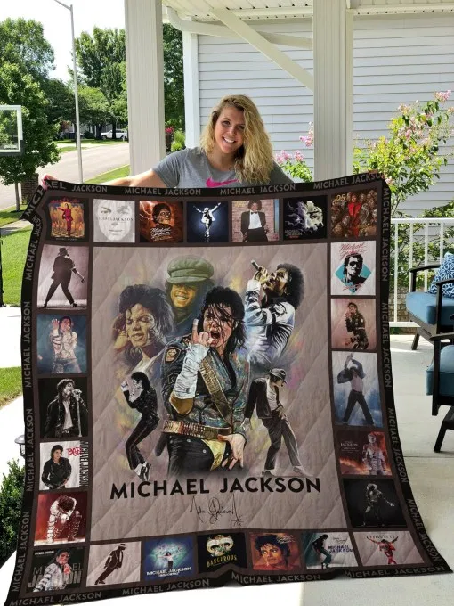 The King Of Pop Gift For Michael Jackson Fan Gift For Moonwalkers Classic Music Blanket Or Quilt Hg