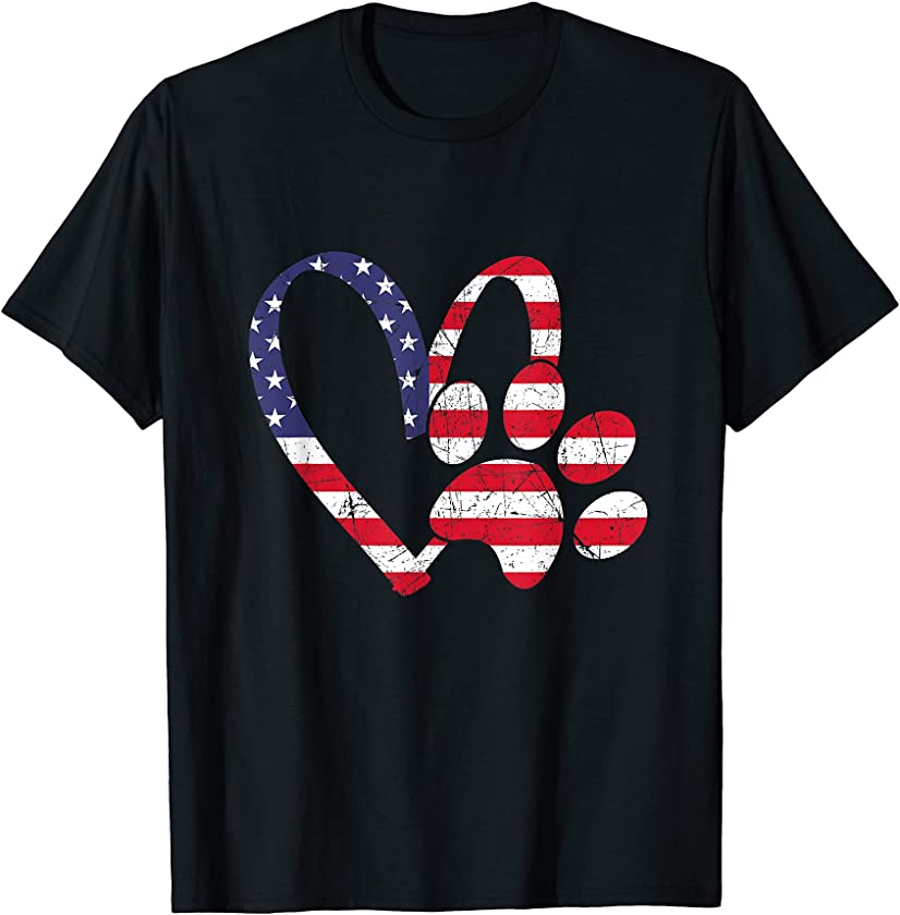 American Flag USA Love Dog Paw Print Animal Paw Dog Lover T-Shirt