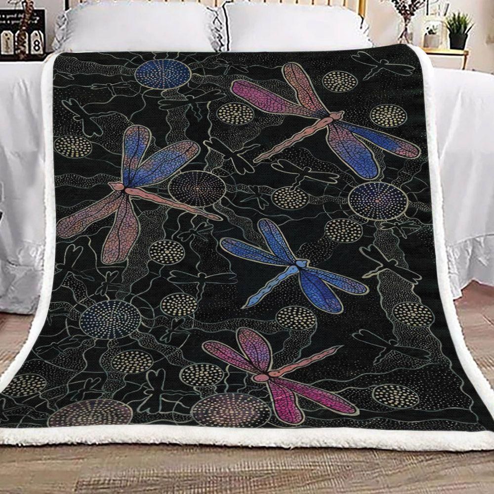 Butterfly In Black Pattern Fleece Blanket, Sherpa Blanket, Gift For Aunt Gift For Parent, Family Member, Friends Gift, Christmas Gift, Home Decor, Home Living