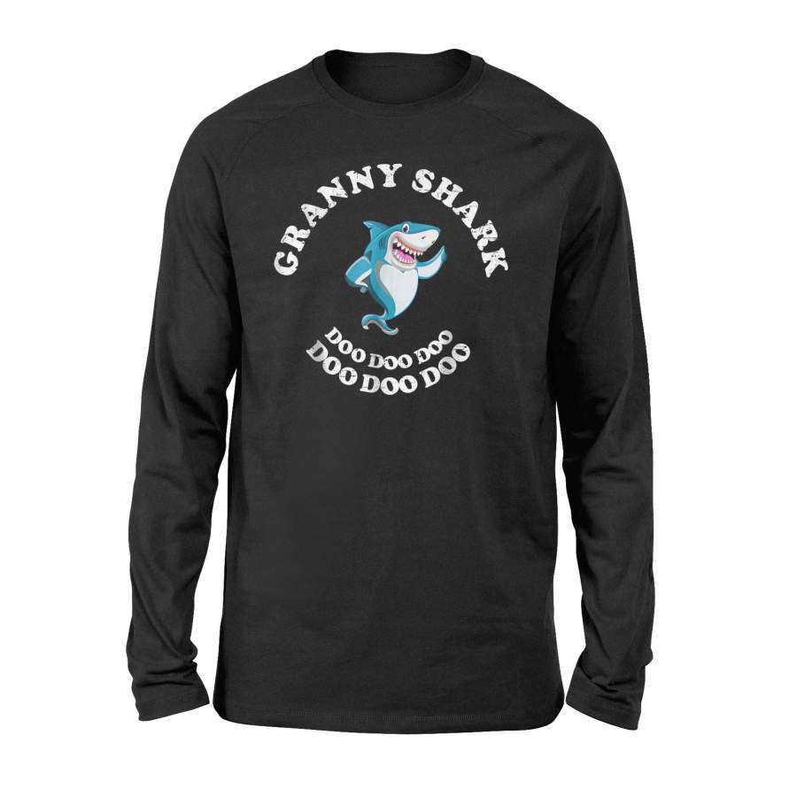 Granny Shark Doo Funny Shark Smile Family Perfect Gift Long Sleeve T-Shirt