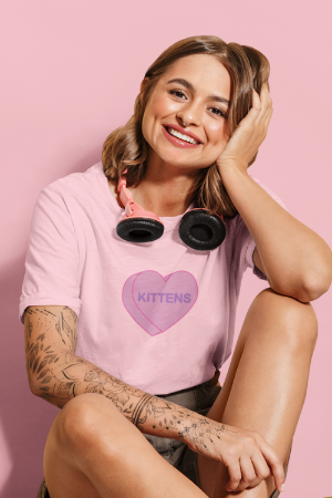 Kittens Candy Heart | Tee